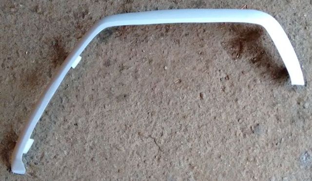 178-ALETINES NUEVOS NISSAN PATROL TOP LINE