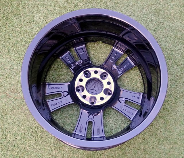 Llantas Originales Mercedes 17" - Vito , V