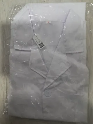 Bata blanca talla M