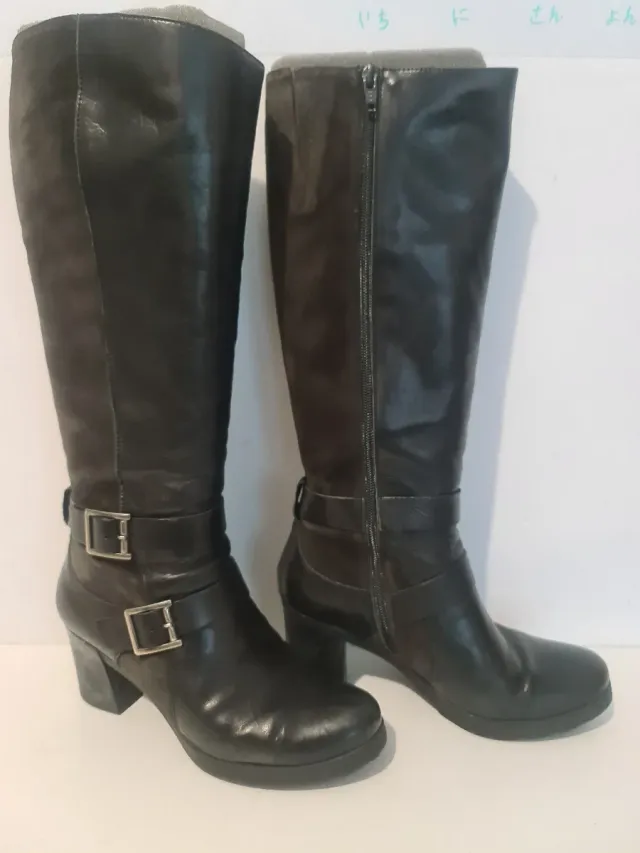 Botas altas Nero Giardini piel tacón hebillas