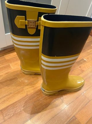 Botas de agua Tommy Hilfiger amarillas y negras