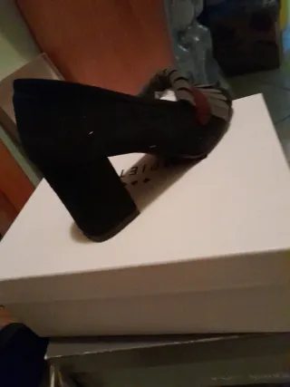 Scarpe donna CafèNoir tacco basso