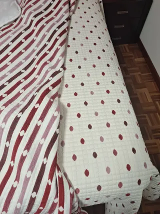 Panel japonés con riel incluido,colcha y cojines