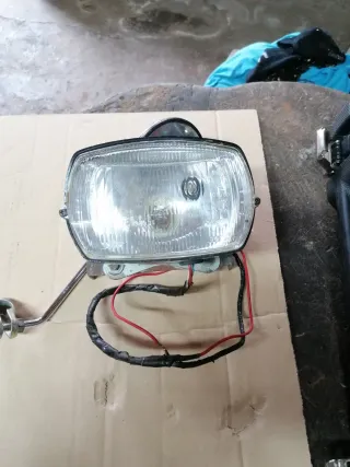 Foco y retrovisor Yamaha Raptor 660