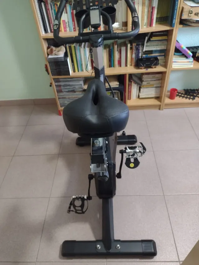 Bicicleta Estática Negra