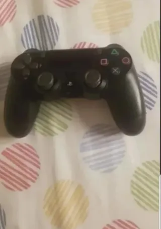 Play station 4(Ps4)