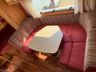 Caravana Hymer Nova 390 (2010) 3 ambientes