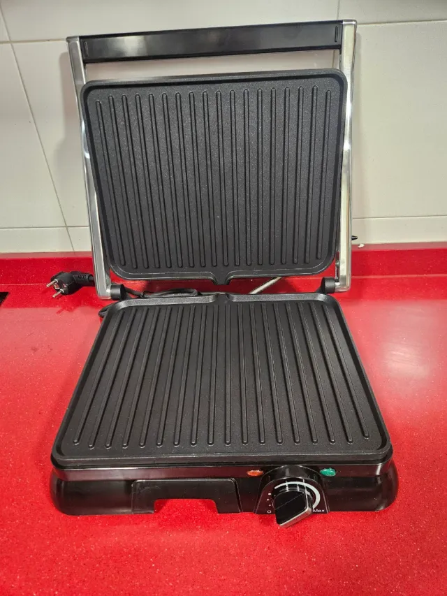 Griglia elettrica Aigostar Panini Maker