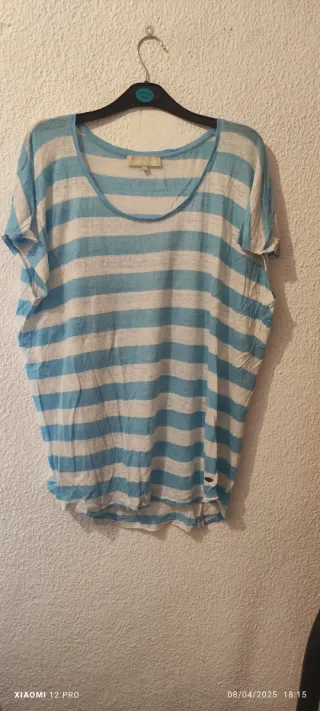 Camiseta Beige Talla M con Tacón Brillante