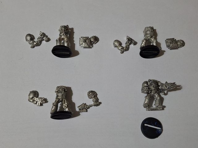 Warhammer 40K - 4 Terminator Metallo