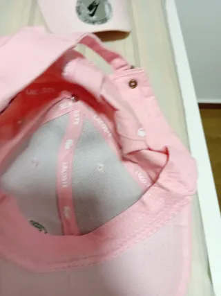 Lote 2 Gorras Rosa Nike y Lacoste