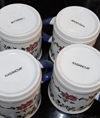 4 Tazzoni Latte Decorati
Kasanova