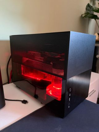 PC Custom Refrigeración Líquida Negra