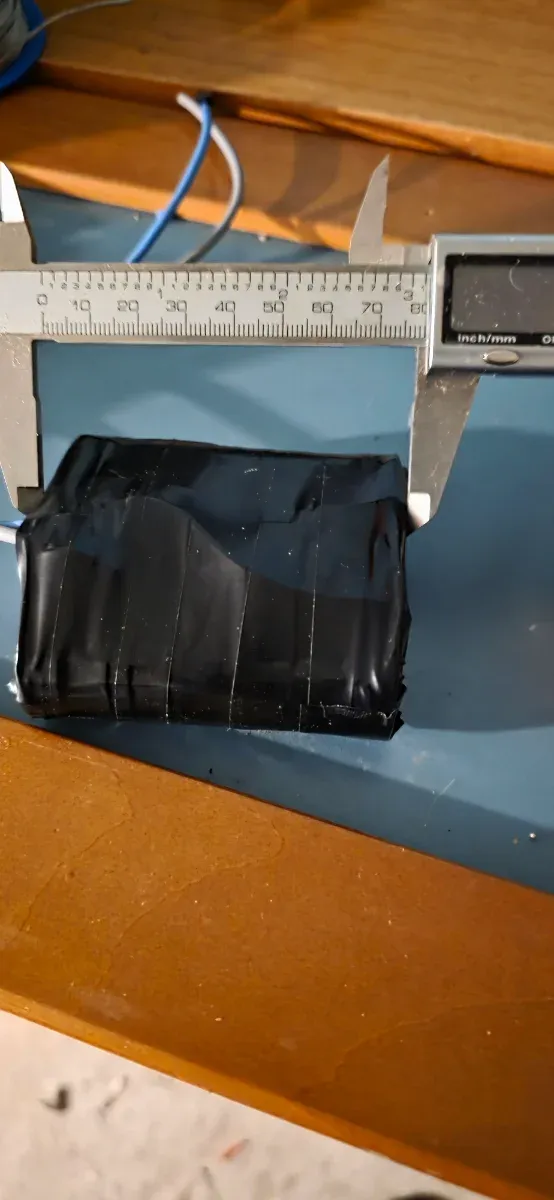 12.6 v 3s 5 ampere 21700 celle