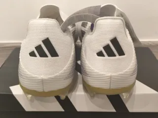 Bota Adidas F50 League LL FG/MG Talla 44.5
