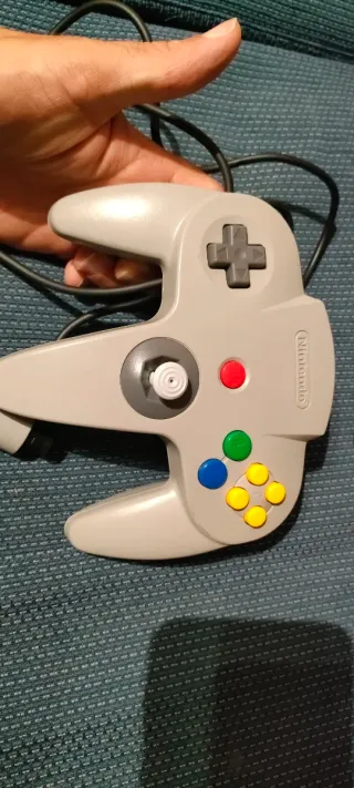 Nintendo 64 Gris + 1 Mando + Cables