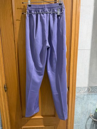 Pantalón Adidas Real Madrid Lila