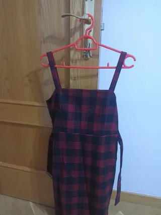 Vestido de tirantes a cuadros juvenil