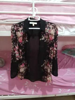 Camisa flores Bershka