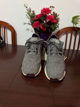 Zapatillas Adidas Grises y Moradas
