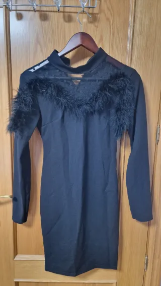 Vestido de tirantes con volantes y estampado flora