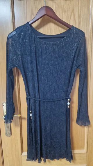 Vestido de tirantes con volantes y estampado flora