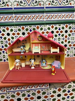 Casa de muñecas Bluey con figuras super nuevo