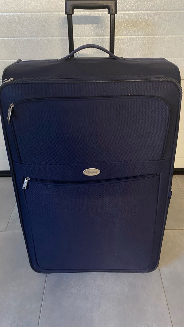 Maleta grande azul con ruedas