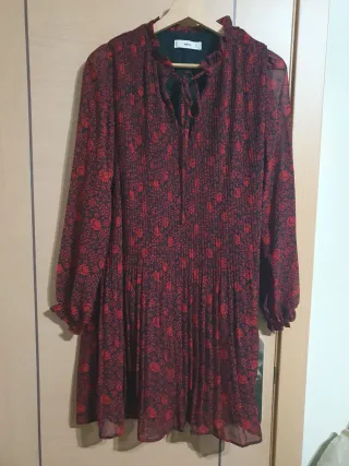 Vestido Mango estampado floral rojo