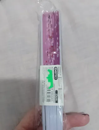 Abanico plegable rosa y blanco