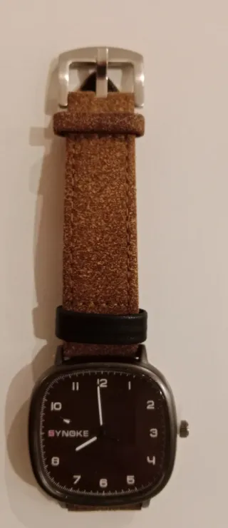 Reloj SYNOKE Marrón y Negro