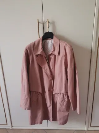 Giacca impermeabile rosa