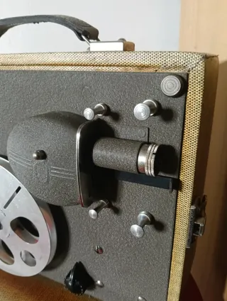 Proyector Armor 8mm