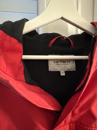 Abrigo Carhartt Rojo