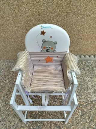 Trona infantil con personajes Disney