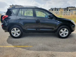 Toyota RAV4 2006