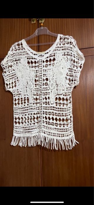 Camisa blanca de crochet