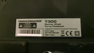 Volante Thrustmaster T300 PlayStation/PC