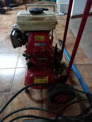 Compressore Galaxy mod. T220 + cuore del palmo e tubo