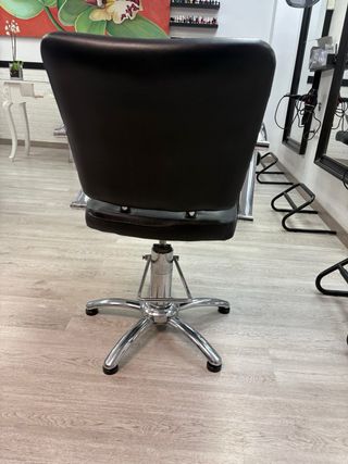 3 poltrone da parrucchiere nere/argento