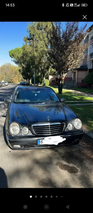 Mercedes-Benz Clase E 2001