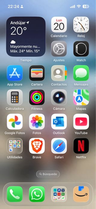 iPhone 13 Apple