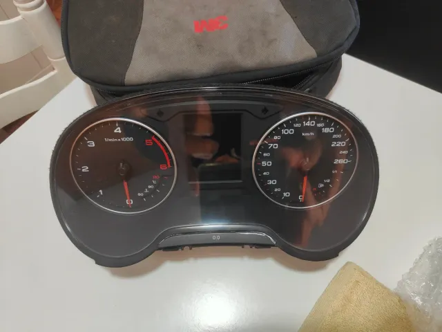Cuadro instrumentos Audi A3 8V.
