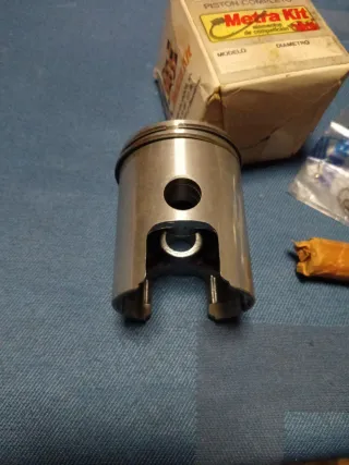 Pistón Mahle 46.9.48 SPO.052