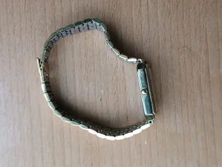 Reloj Bulova Cuarzo Dorado Años 80