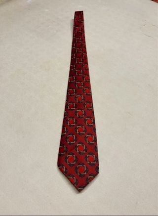 Corbata elegante de seda natural roja