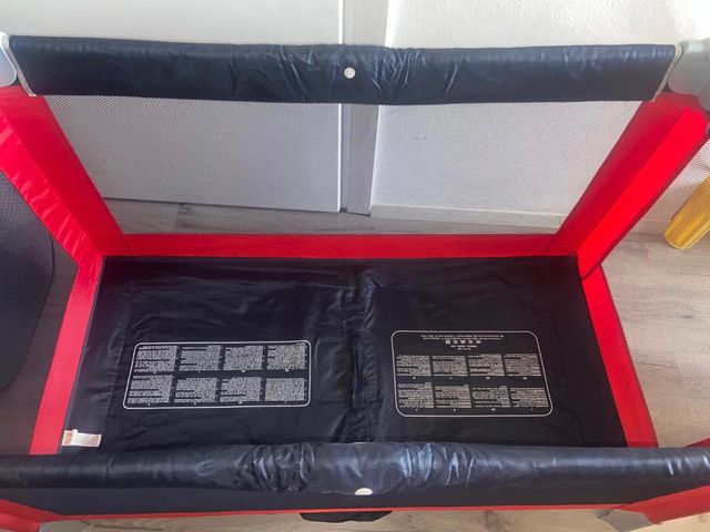 Lettino da campeggio con materassino