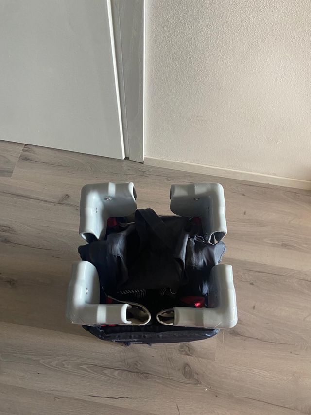 Lettino da campeggio con materassino