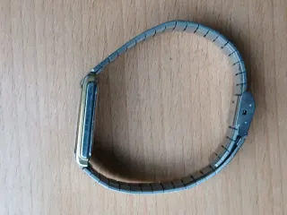 Reloj Samsung Quartz Rectangular