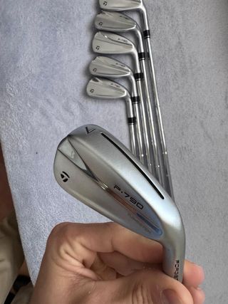 Palos de Golf TaylorMade P790